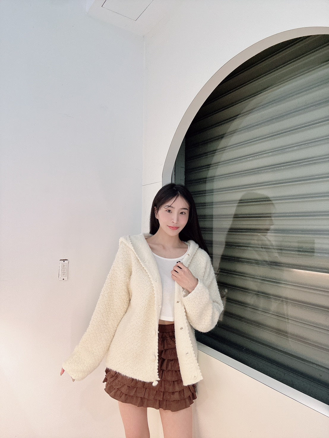 波浪滾邊羊羔毛針織外套