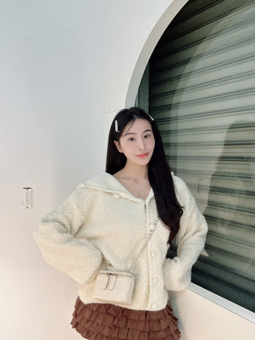 波浪滾邊羊羔毛針織外套