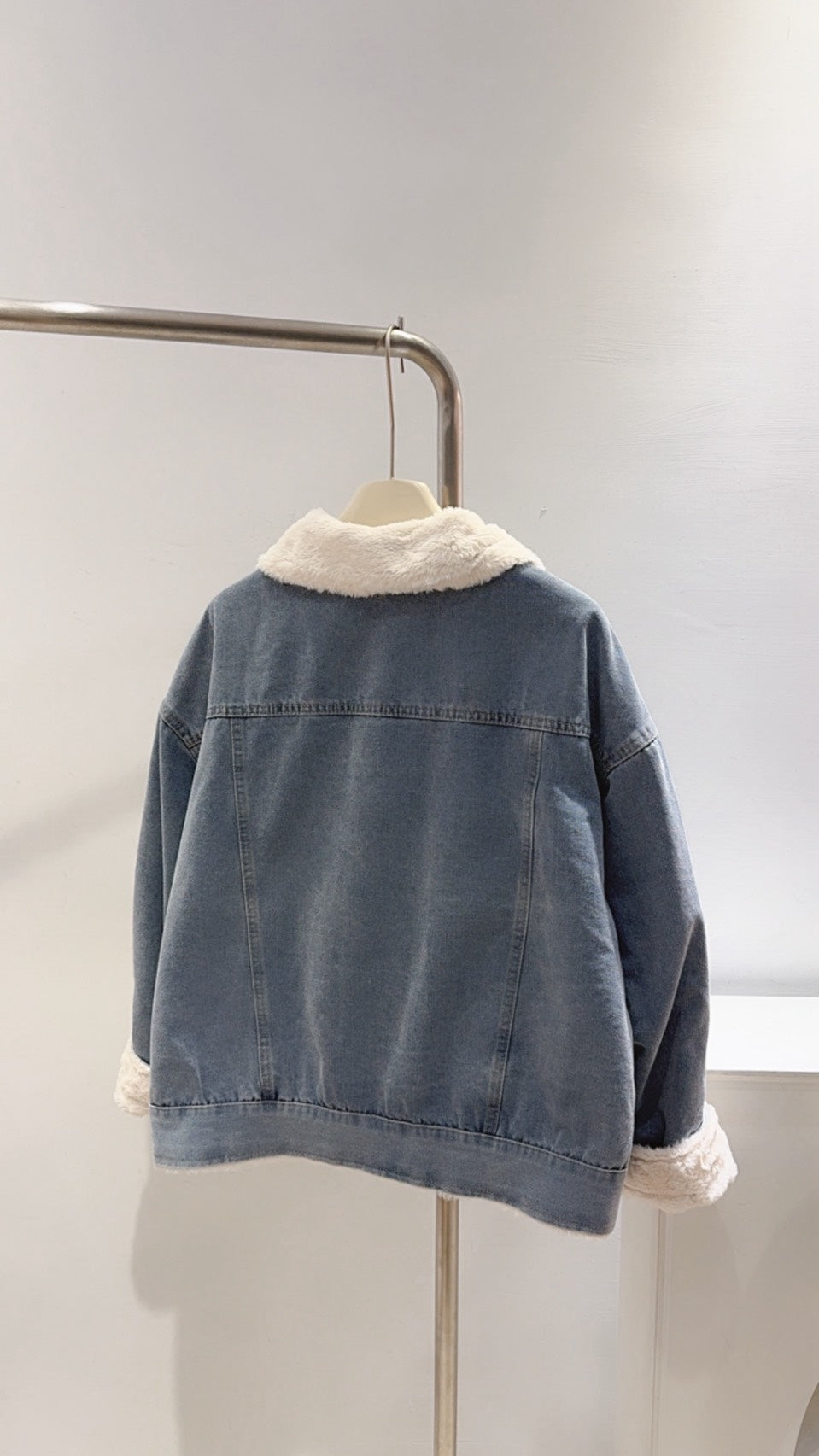 漂亮淺藍雙面穿水洗牛仔外套