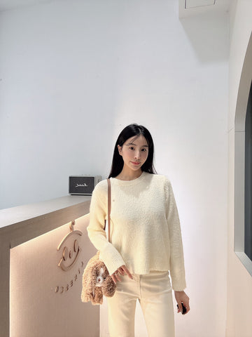 小圓標點點柔軟針織衫