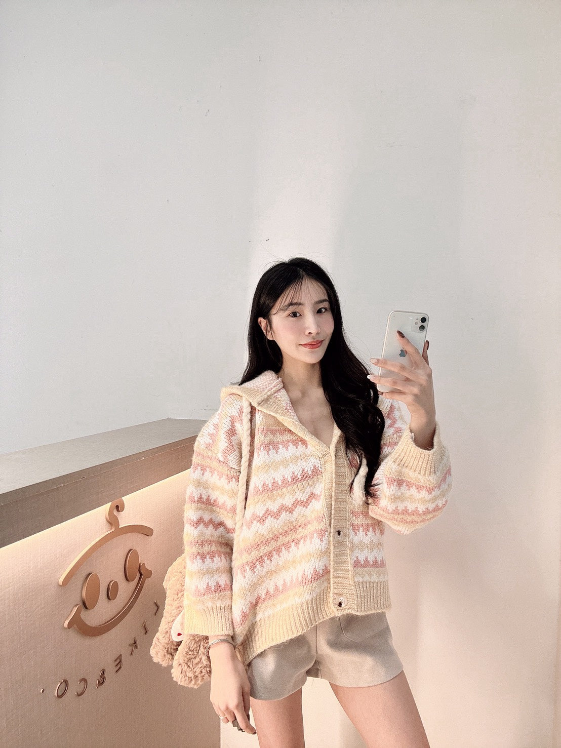 費南雪連帽厚磅針織外套