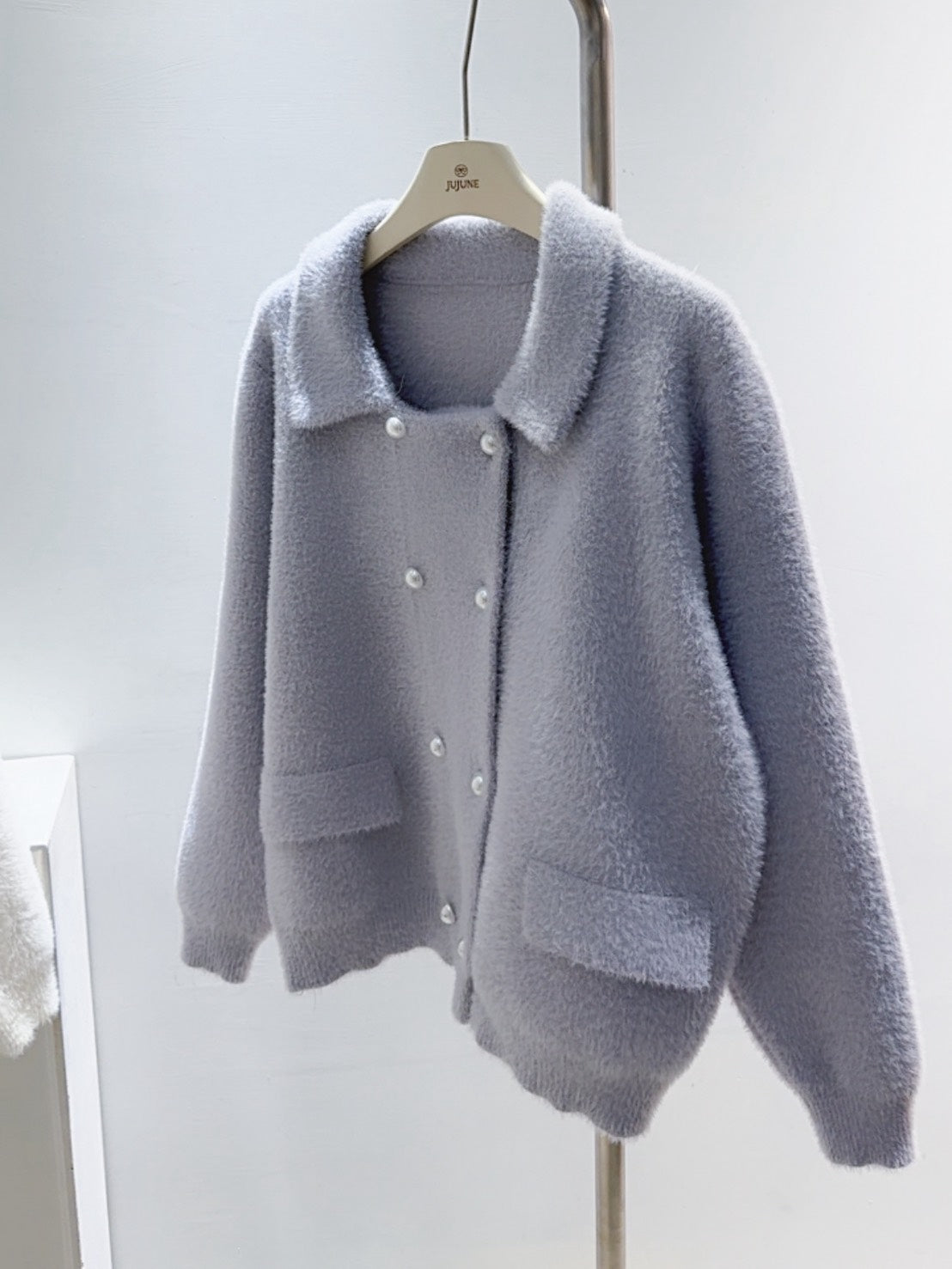 珍珠扣水貂絨外套