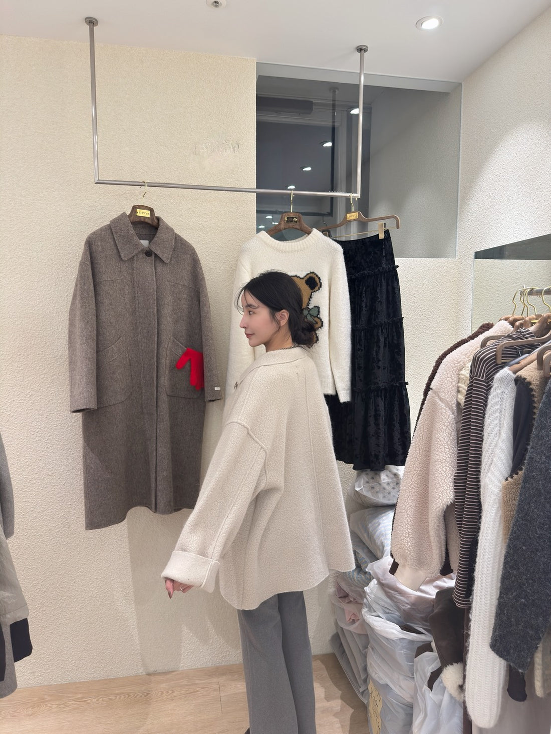 中長板羊毛外套