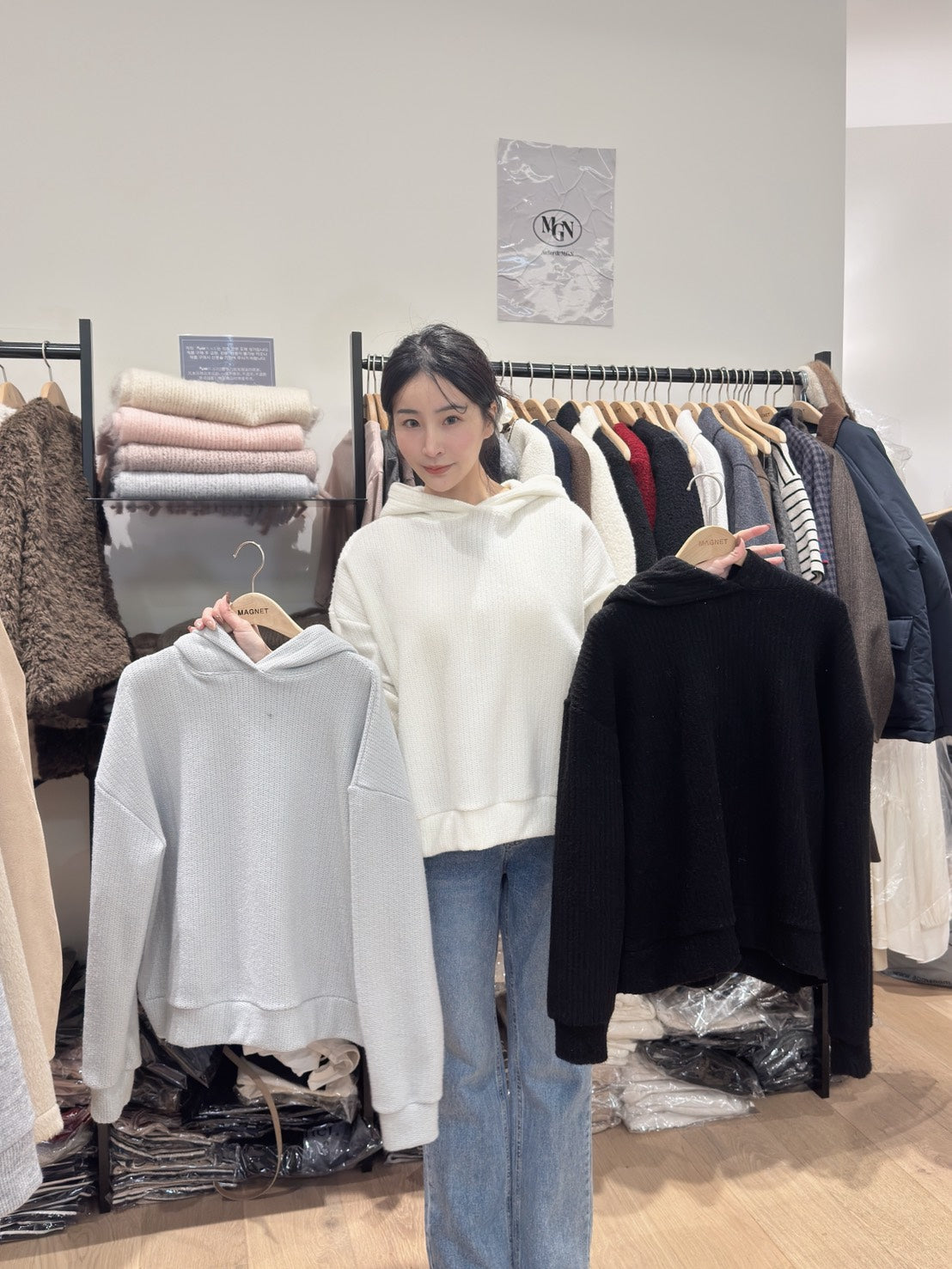 輕奢感連帽針織衫