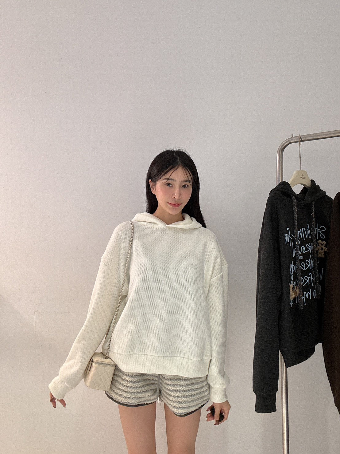 輕奢感連帽針織衫