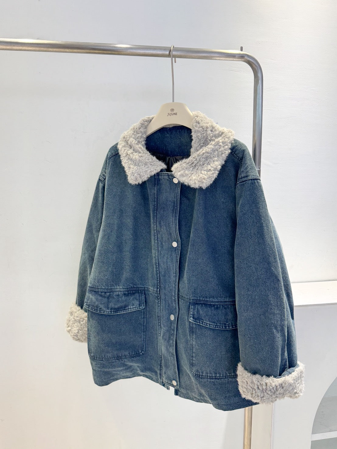 羊羔毛牛仔羽絨外套