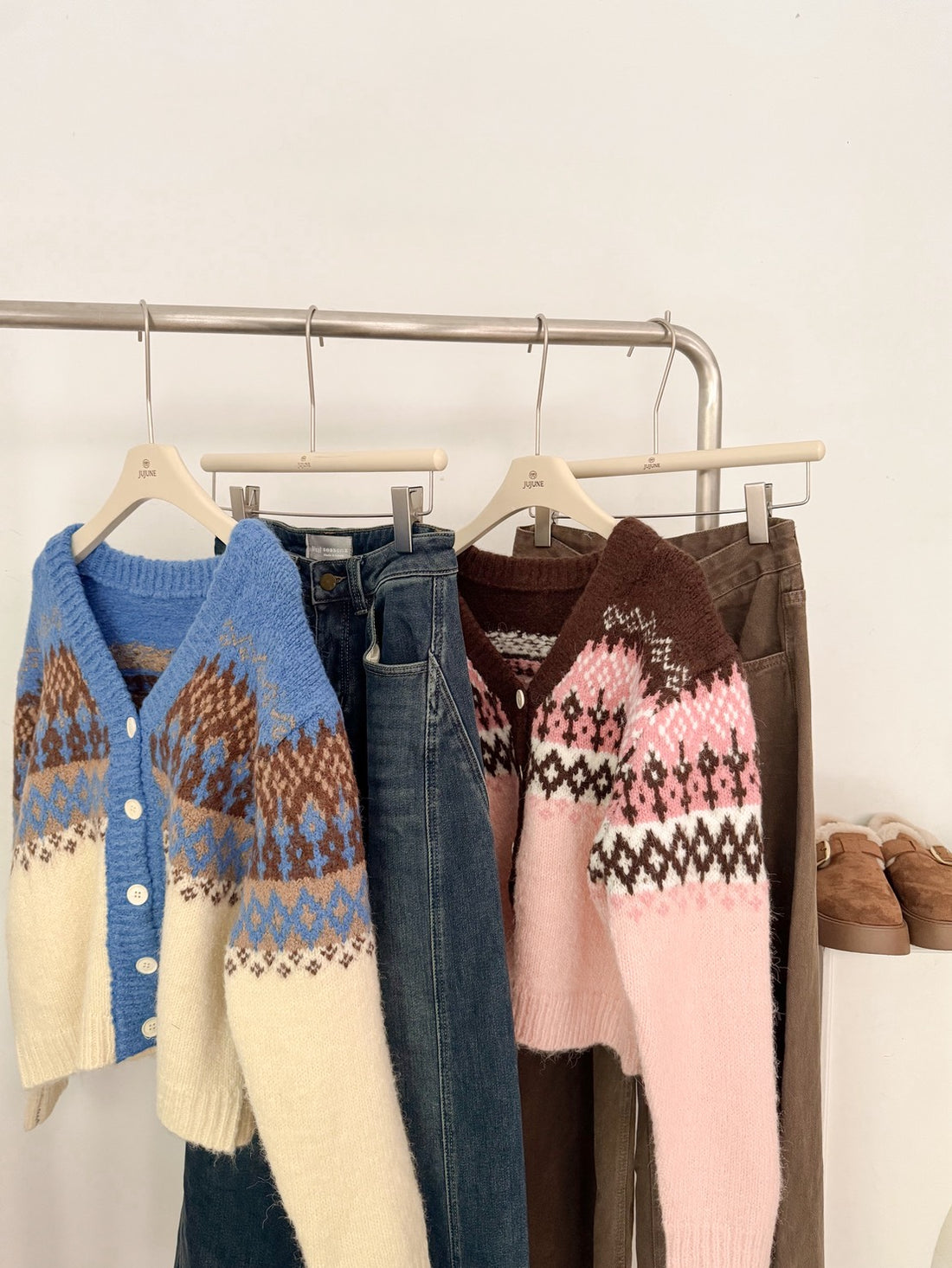 費爾島排釦針織外套