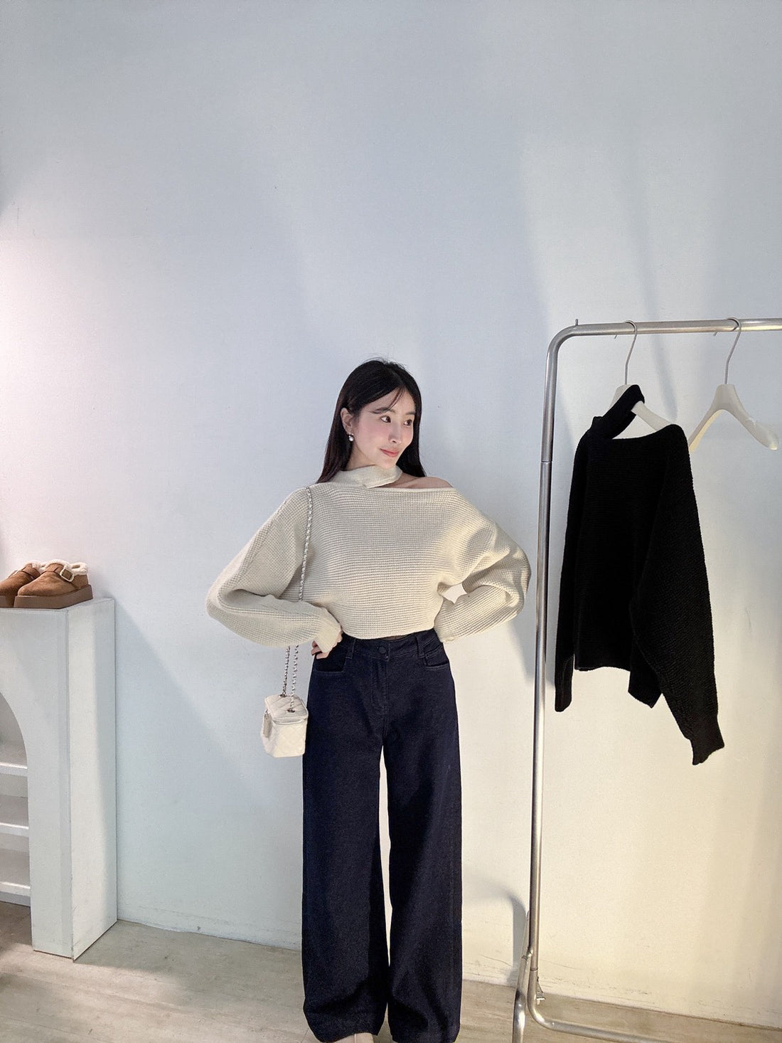 繞脖澎袖針織衫