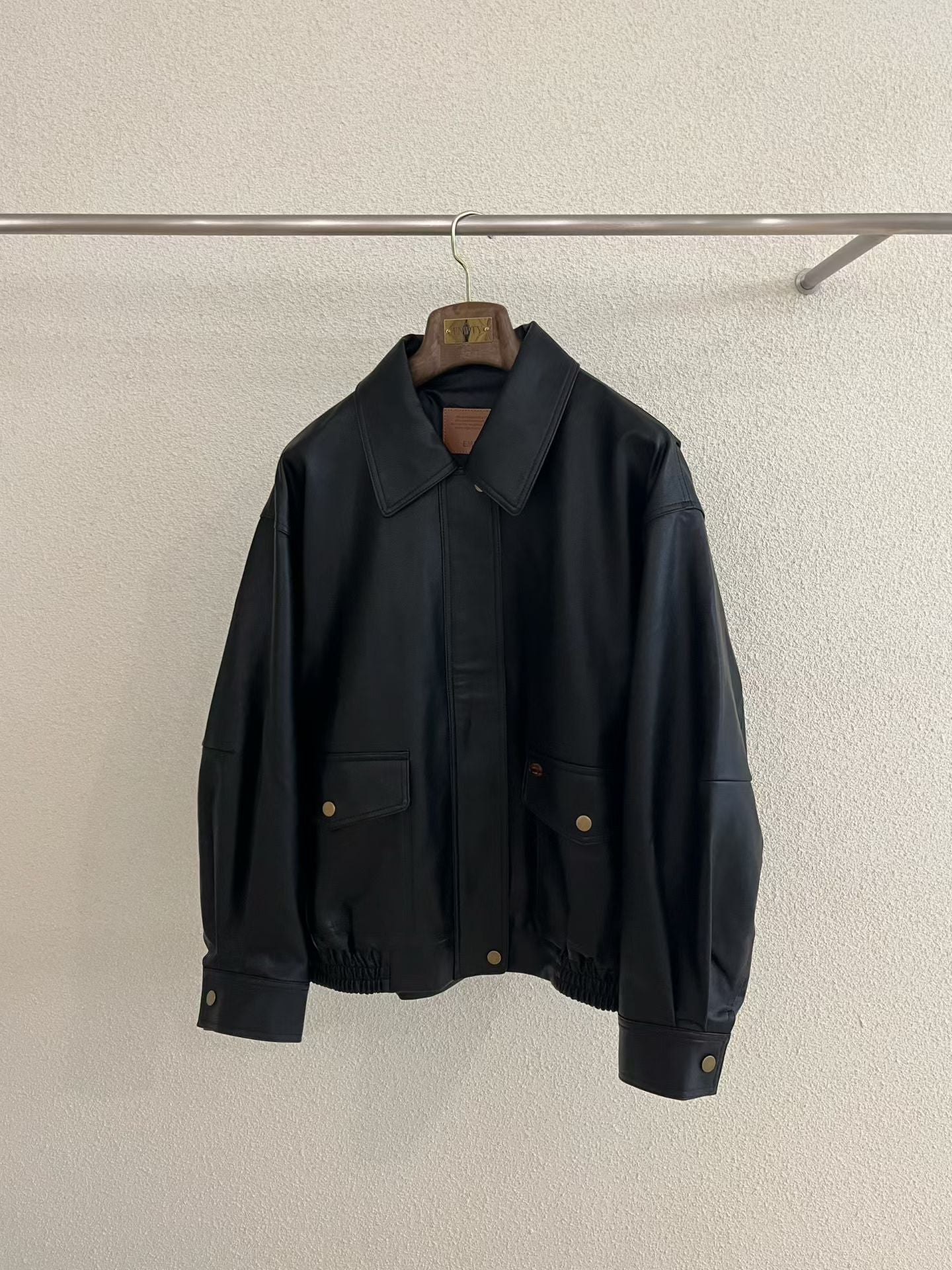 限量款柔軟皮質夾克